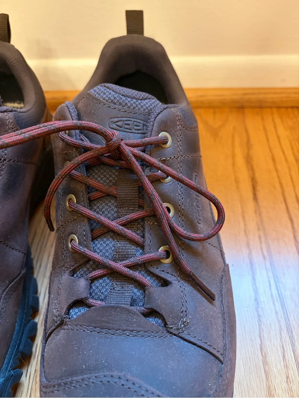 Keen barely worn